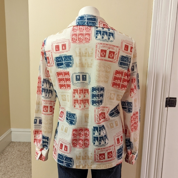 Vintage Jack Winter cream, red tan and blue postage stamp print top size Medium - Picture 5 of 8